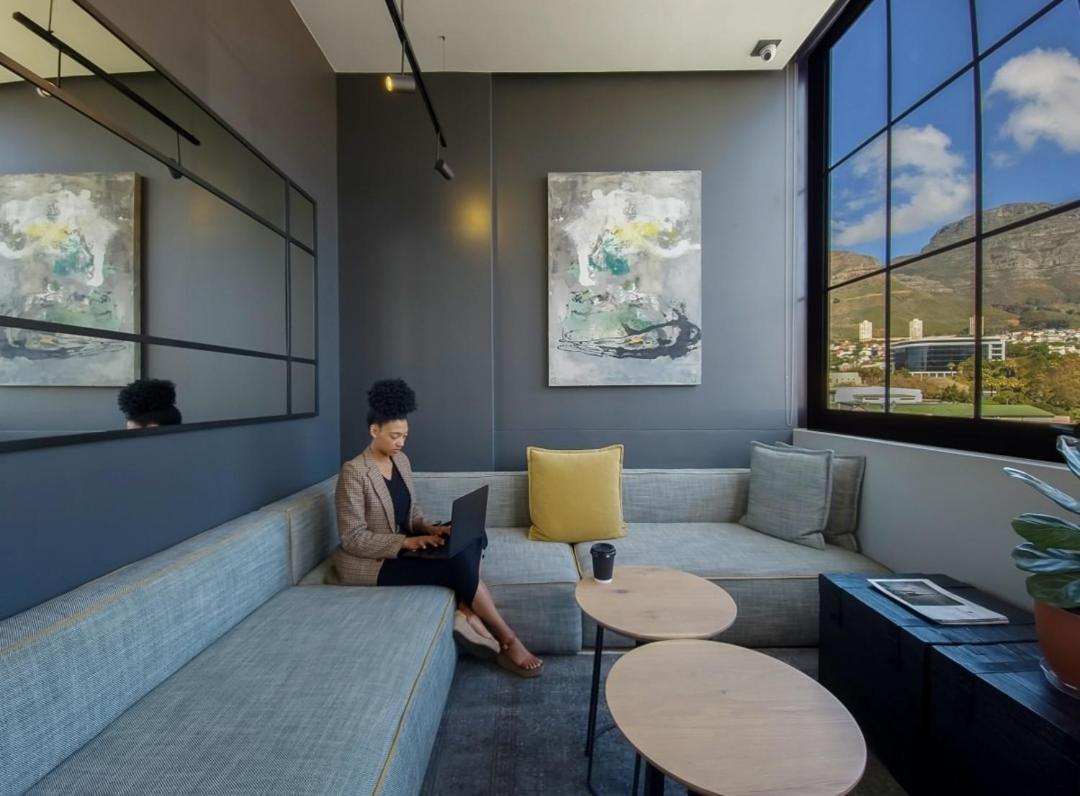 Modern On Harrington