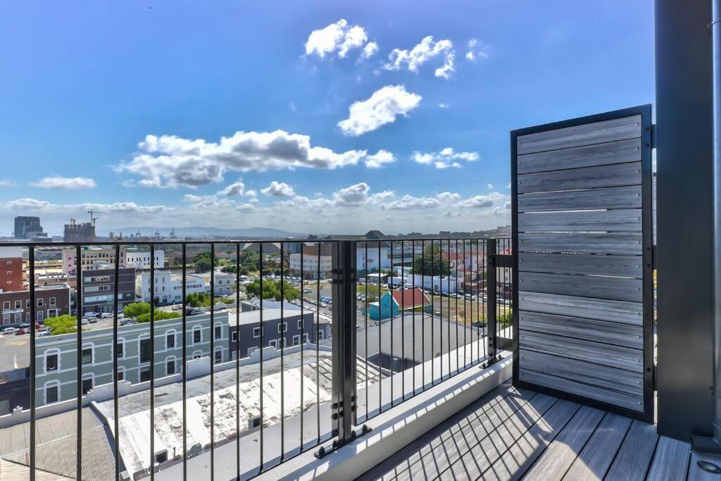 Modern On Harrington *